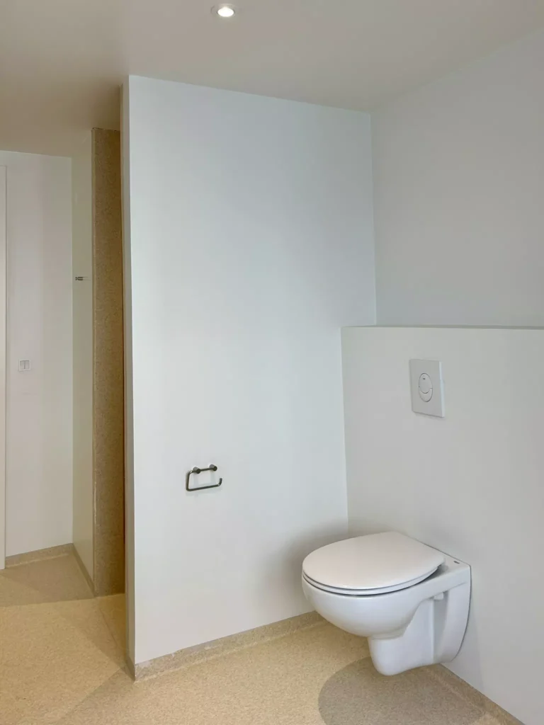 494082405971d047cf4d3e21dc48bf40 (1)