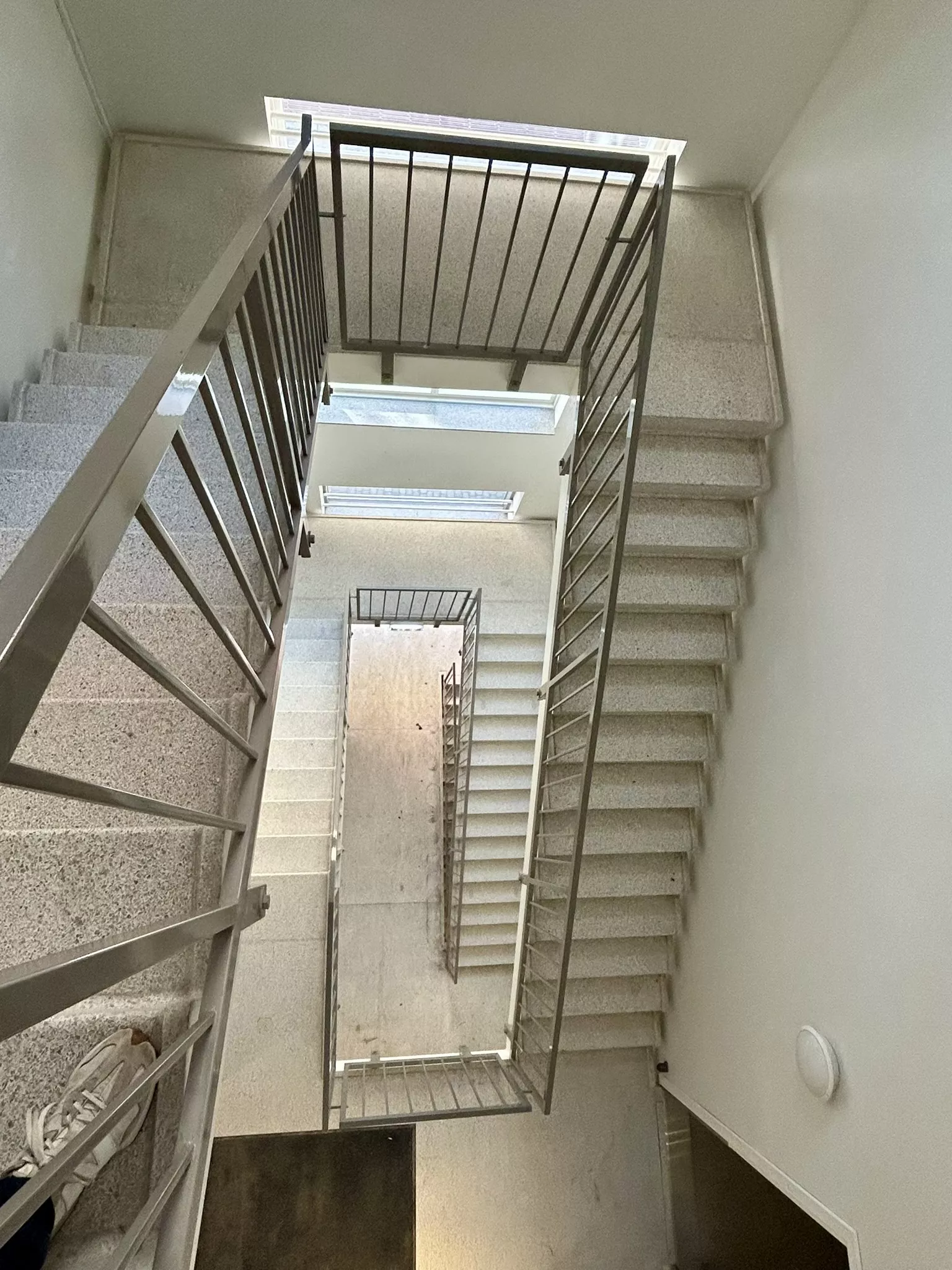 8e7a72138c1b667ebc7d52aff6d1895a (1)